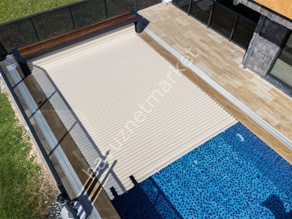 Prestij Model Otomatik Panjurlu Havuz Kapama Sistemi